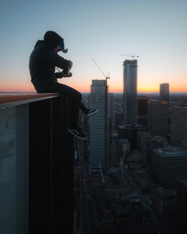 Nickname Hoàng Kỳ Anh chia sẻ: "Thực sự là ngu hết chỗ nói, tính mạng bố mẹ cho chưa báo hiếu được ngày nào mà cứ tham gia vào mấy cái trào lưu "ngu học" này để kiếm chút tên tuổi trên mạng xã hội ảo làm gì? Thử nghĩ xem nếu dại mồm có chuyện gì xảy ra thì ai là người thiệt thòi và đau đớn nhất ở đây".