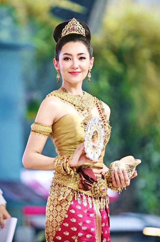 Ngam loat anh my nhan Thai trong trang phuc truyen thong-Hinh-15