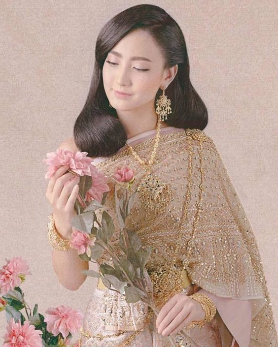 Ngam loat anh my nhan Thai trong trang phuc truyen thong-Hinh-31