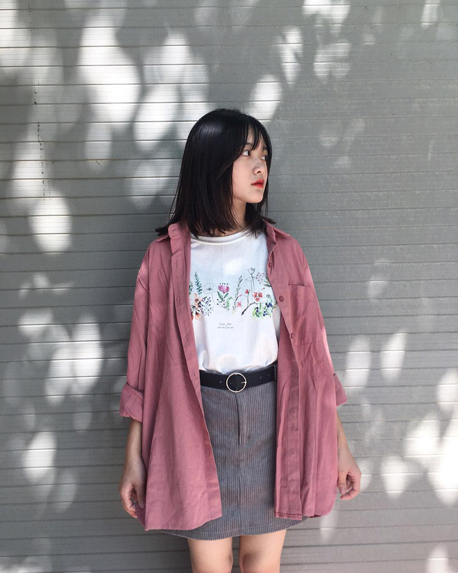 Nguyễn Khánh Linh - hot girl mới trên Tik Tok với gần 100.000 người theo dõi.