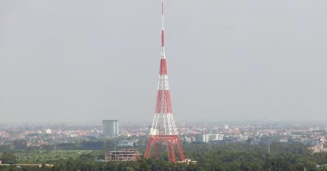 10 thap truyen hinh cao nhat the gioi dèu của nuoc giau