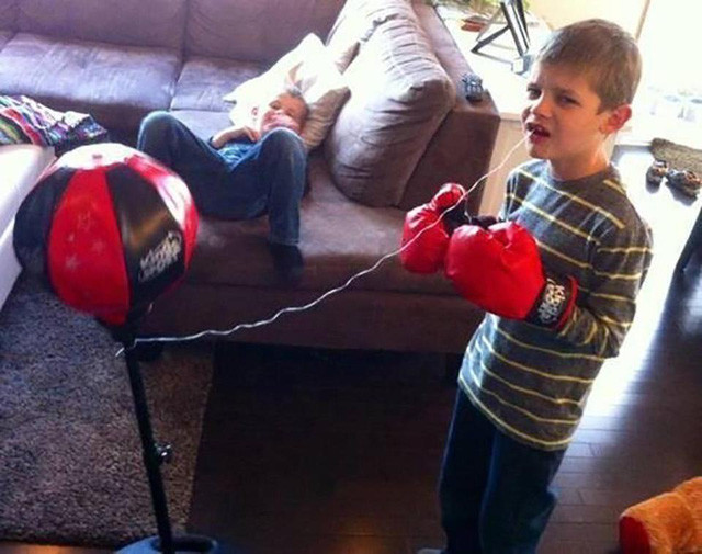 Cảm giác lúc đầu khi sắp xếp việc nhổ răng độc đáo là khá lo âu nhưng khi chiếc răng bay ra rồi, mọi thứ trở nên thật "vi diệu".