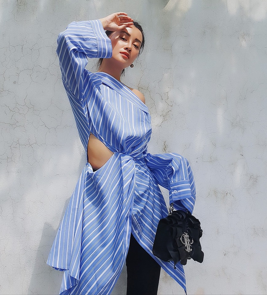 Phong cách thời trang của Quỳnh Chi cũng là một phần đem đến hình ảnh cực đẹp của nữ MC VTV trong mắt mọi người.