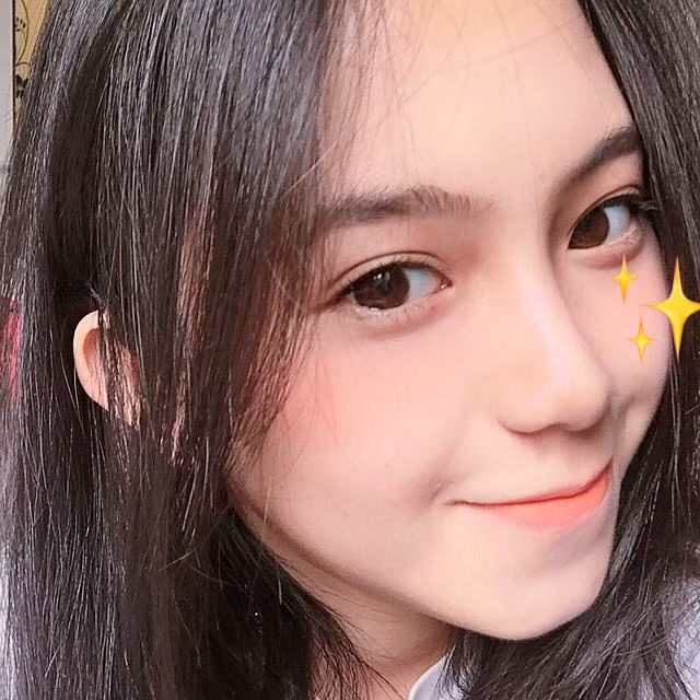 Nu sinh Da Lat dep mo mang hop hon dan mang