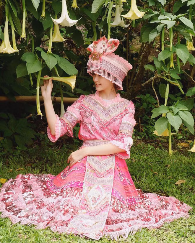 Nhan sắc ngọt ngào, đằm thắm của Kwan Lada khiến ai ai cũng phải gật gù tán thưởng. Ảnh trong bài: Posthai.