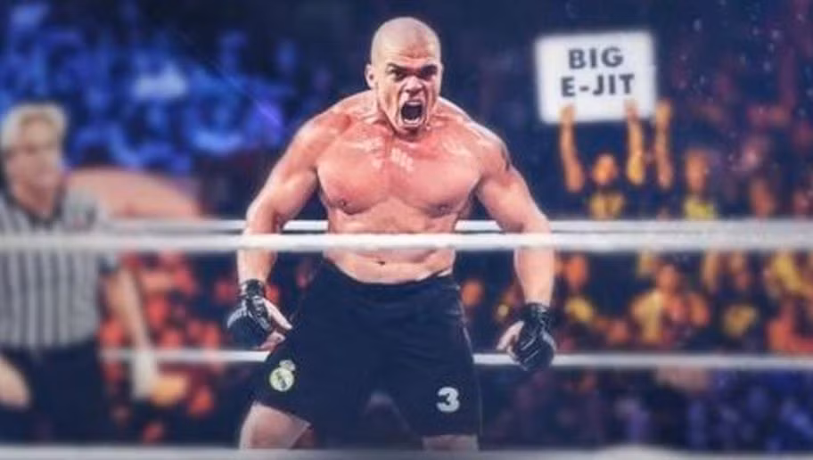 Với sự hung hãn trên sân cỏ, nhiều người thường gọi Pepe (Real Madrid) là võ sĩ giác đấu.