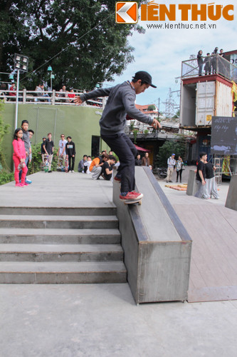 Mặc dù mới du nhập vào Việt Nam được 5 năm trở lại đây những bộ môn trượt ván được rất nhiều bạn trẻ Việt Nam đam mê và tập luyện.