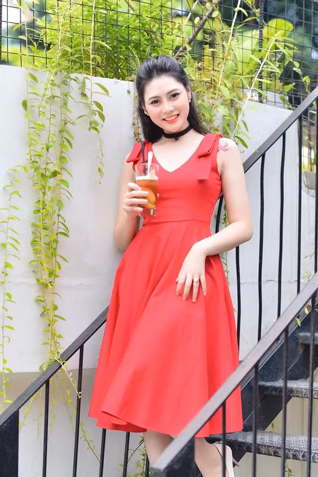 Sau khi xem phim, Thư Thanh cũng tự thừa nhận, bản thân cũng có nhiều nét hao hao nữ chính trong phim.