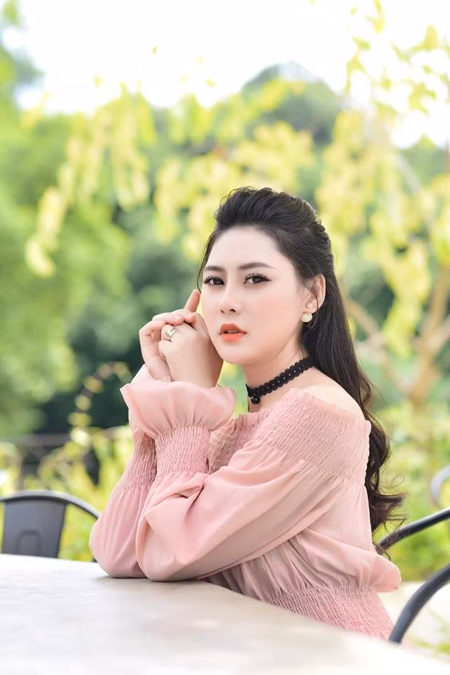 Thư Thanh cho biết, từ khi bộ phim Quỳnh búp bê được phát sóng, cô nàng đi đâu cũng được so sánh với nhân vật Quỳnh.