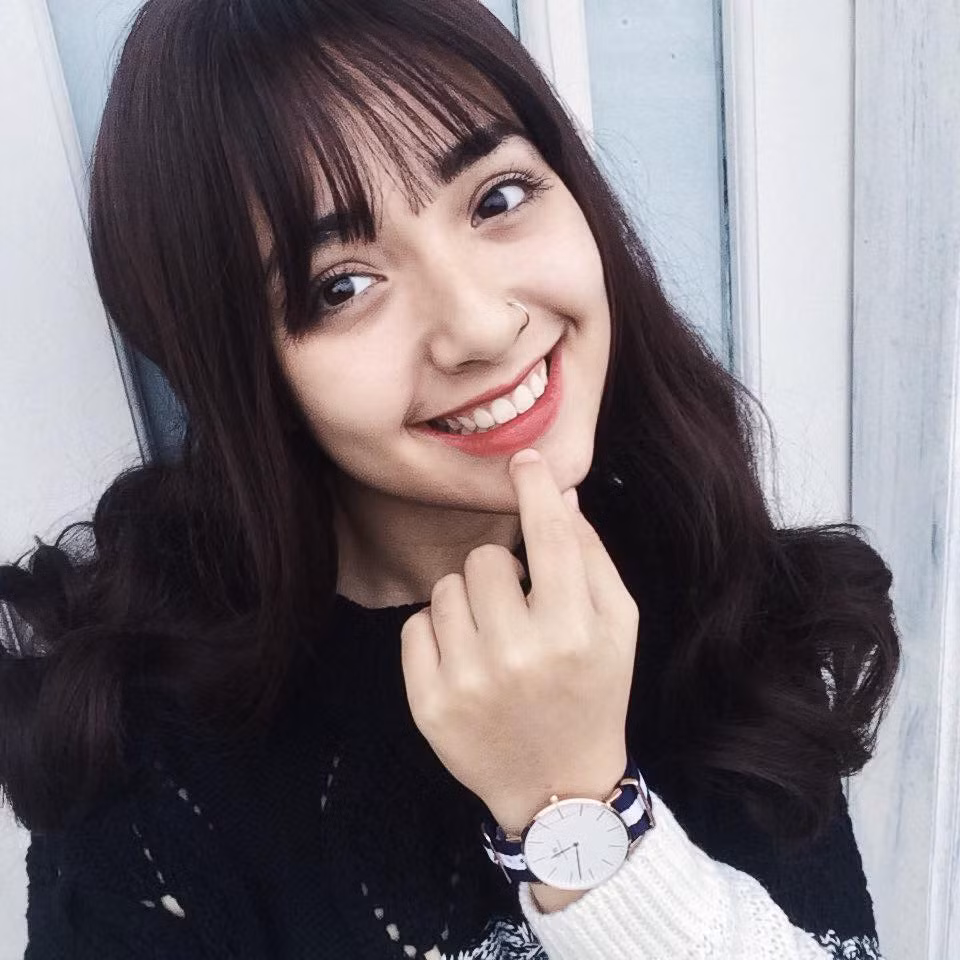 Trinh Tây cũng chia sẻ thêm, tham gia chụp hình cũng là lúc mình được gặp gỡ những người bạn mới, học tập được những bài học, cách ứng xử mà không có trong sách vở.