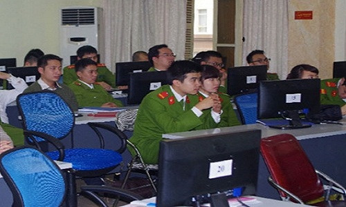 Vu lua dao “vo tien khoang hau” cua toi pham mang o VN-Hinh-2