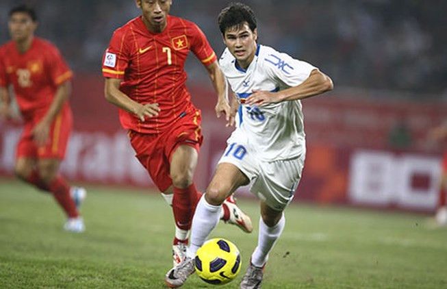 Ơ trận đấu giữa Indonesia và Philippines diễn ra ngày 25/11, ĐT Philippines cũng mất đi chân sút số một Phil Younghusband vì chấn thương.