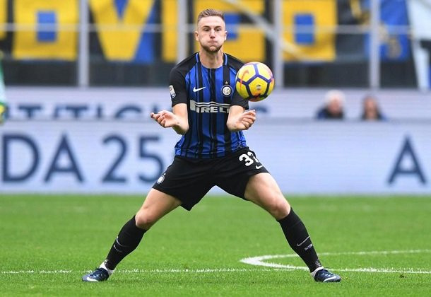 Theo Don Balon, Real Madrid đã nhảy vào cuộc đua giành chữ ký của trung vệ Milan Skriniar trong kỳ chuyển nhượng mùa Đông.