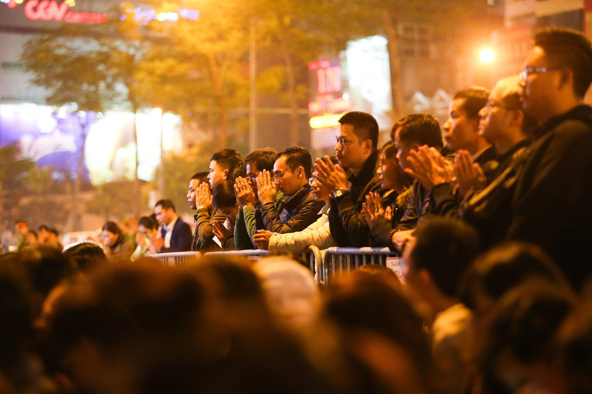 Ngày 14-15/1 âm lịch, chùa Phúc Khánh làm lễ cầu an cho các gia đình, giải hạn sao Thái Bạch, dự kiến các khóa lễ còn đông hơn hôm nay.