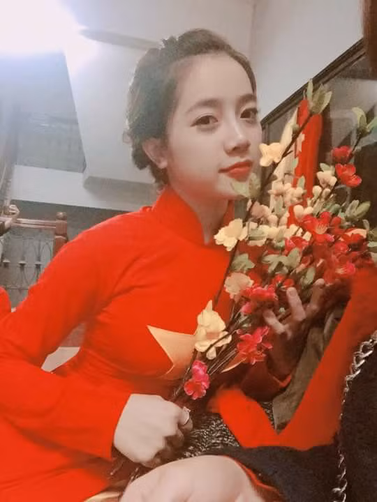 Ước mơ của Hồng Hạnh là trở thành một ca sĩ. Thần tượng lớn nhất của nữ sinh này đó chính là nữ ca sĩ Lương Nguyệt Ánh. Nguồn: FBNV