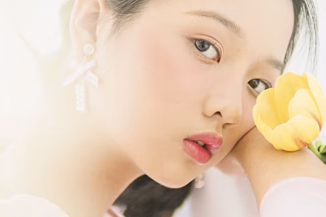 Bẵng đi một thời gian không gặp, Lâm Thanh Mỹ ở tuổi 13 đã lớn, lột xác trở thành thiếu nữ xinh đẹp, cuốn hút.