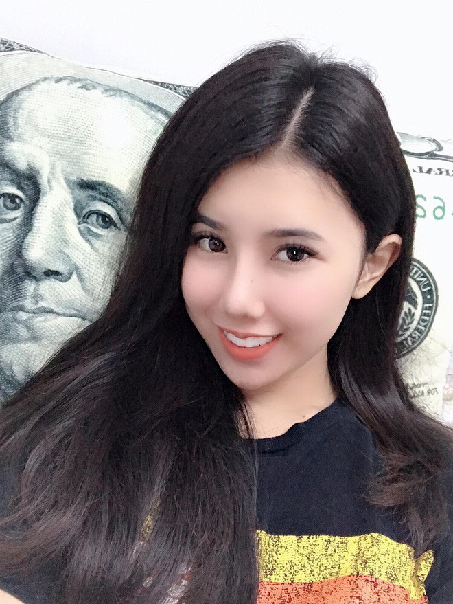 Chia sẻ về mình ở quá khứ, Yến cho biết: "Từ nhỏ mình đã mập hơn các bạn cùng trang lứa, mình rất buồn khi bạn bè thường gọi mình là thùng phuy di động, "trâu đất". Thân hình ngoại cỡ cùng với nước da đen nhẻm khiến mình tủi thân vô cùng, chưa bao giờ được mặc một bộ váy hay diện đồ đẹp mà chỉ trung thành với áo thun, quần dài đen, trông già như bà thím vậy.