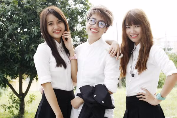 Bên cạnh những hoạt động cộng đồng, trong năm nay, Nguyễn Dương đã thu hút sự chú ý khi xuất hiện trong Trái Cấm - loạt phim Việt đầu tiên về tình yêu của người chuyển giới nam - với vai trò biên kịch, đạo diễn kiêm diễn viên chính. Loạt phim này đã thu hút hàng triệu lượt xem và hàng chục ngàn bình luận trên kênh trực tuyến Youtube. Có thể nói, đây là dấu hiệu đáng mừng cho nhóm người chuyển giới nam sau nhiều năm ẩn mình và "lép vế" trước người đồng tính cũng như chuyển giới nữ trên phương diện truyền thông.