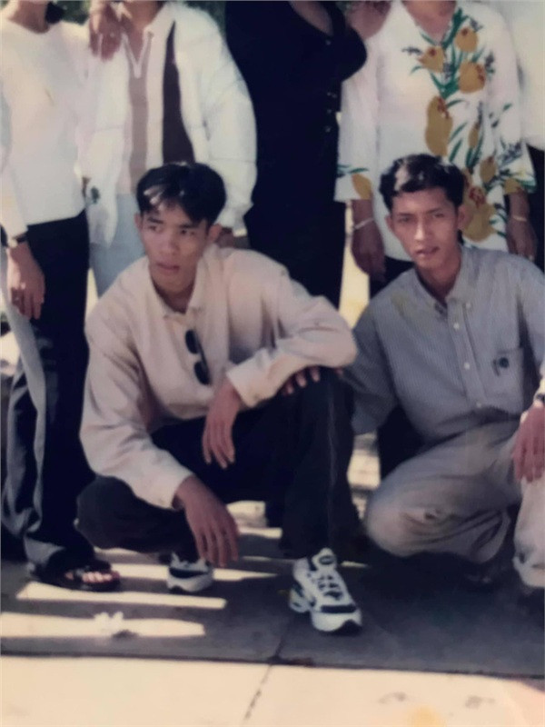 Đã có ai tò mò xem Rich Kid ngày xưa của thời bố mẹ mình trông như thế nào chưa? Nếu chưa biết thì hãy theo dõi bộ ảnh dưới đây và kèm theo đó là những câu chuyện được kể lại.