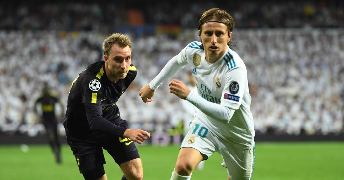 Chuyển nhượng bóng đá từ El Desmarque, phía Real muốn dùng Modric như một phần của điều khoản thỏa thuận để trao đổi lấy tiền vệ Eriksen vào tháng Giêng tới đây.
