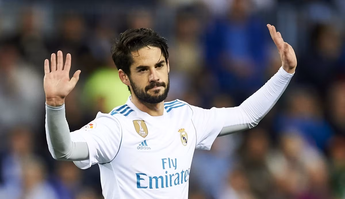Theo Don Balon, tiền vệ Isco của Real Madrid được coi là mục tiêu mua sắm ưu tiên của Guardiola cho Man City Hè này.