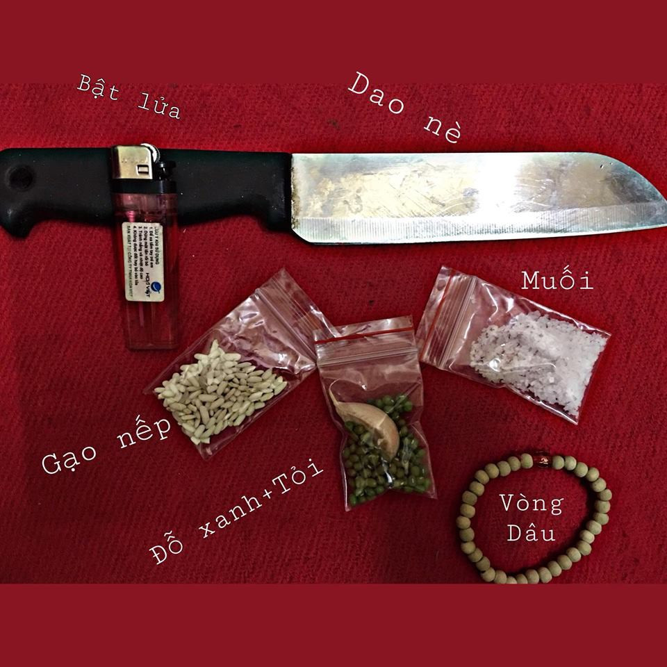 Những thứ mà dân mạng khuyên nhau nên mang theo người trong tháng cô hồn xui xẻo.