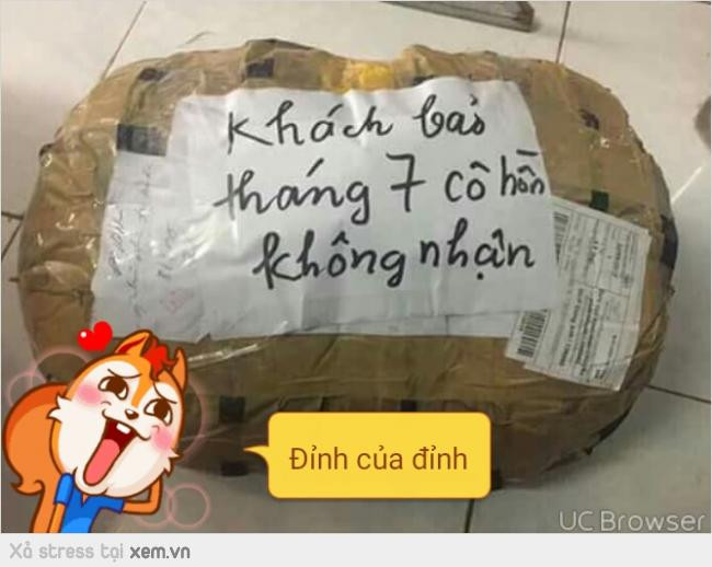 Tháng cô hồn mọi hoạt động buôn bán có vẻ chậm lại và nhiều người phải nhận lại hàng vì lý do rất "vớ vẩn" như trên.