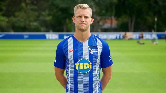 Theo truyền thông Đức, MU và Arsenal là hai ông lớn mới nhất gia nhập cuộc đua giành chữ kí của tiền vệ trẻ Arne Maier.