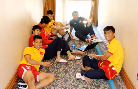 Rất nhiều những bức ảnh hậu trường của các cầu thủ ĐT Việt Nam được liên tục cập nhật trên các trang mạng xã hội.