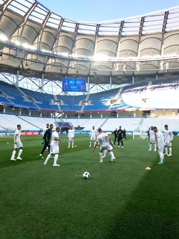 Phung phi co hoi, doi tuyen Anh suyt om han truoc Tunisia-Hinh-8