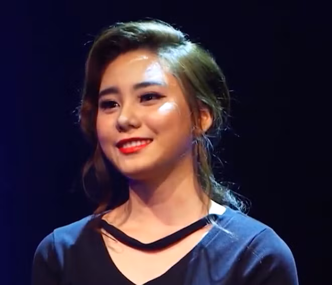 Tham gia chương trình "Lựa chọn của trái tim" với mục đích tìm được "một nửa" còn lại, Yến Mỹ nhanh chóng gây chú ý mặc dù không được nhân vật nam chính là Trịnh Xuân Nhản lựa chọn. Sau chương trình trên, cô bạn 9X Đồng Nai tỏ ra tiếc nuối khi chưa tìm được một nửa yêu thương nhưng vẫn lạc quan vì còn nhiều cơ hội khác nữa.