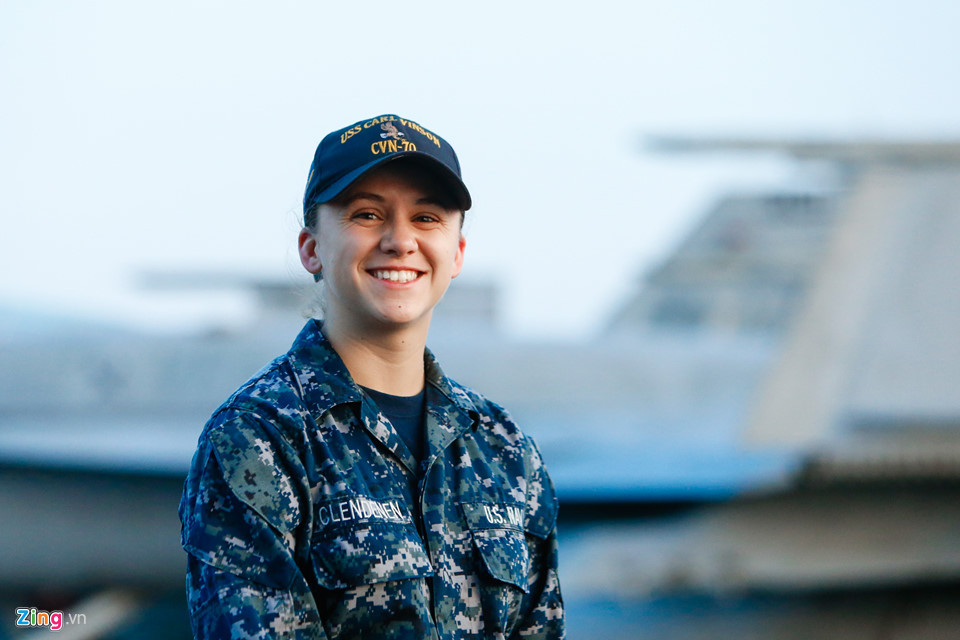 Các nhóm sĩ quan, thủy thủ đoàn cũng sẽ tham gia các hoạt động trao đổi chuyên môn, kỹ thuật về cung cấp điện, nước, hỗ trợ ứng phó thảm họa, kỹ năng phòng cháy, chữa cháy...