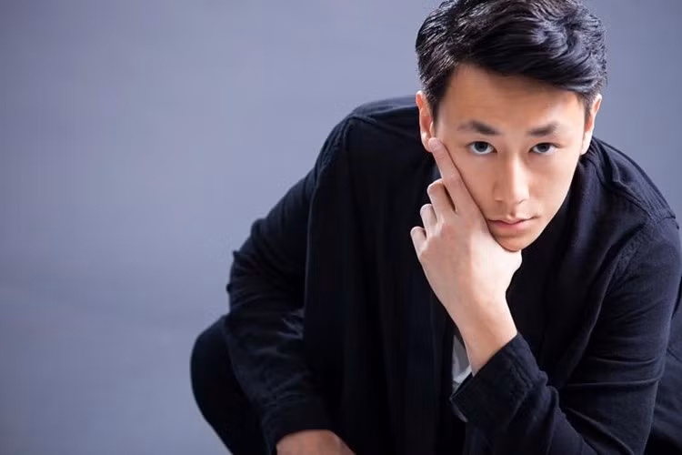 Rocker Nguyễn xuất hiện trong chương trình “Đại lộ ngôi sao” của kênh CTV, được khen ngợi là “Nam thần ngây thơ” tại đây và được dân mạng Trung Quốc phong cho là “nam sinh đẹp trai nhất từ trước đến nay”.