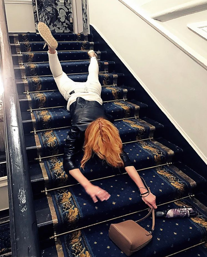 Dù chưa lan truyền tới Việt Nam nhưng cũng chẳng cần chờ lâu đâu vì hội con nhà giàu tại Việt Nam là tập hợp của những thành viên chịu khó update xu hướng khá nhanh và thêm vào đó là sự sáng tạo.