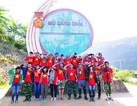 Trên đường phượt không tránh những sự cố bất ngờ nhưng tất cả – đặc biệt là leader phải bình tĩnh và cùng nhau tìm hướng giải quyết phù hợp. Điều quan trọng là mọi người trong đoàn phải luôn đề cao tính kỷ luật, tôn trọng, đoàn kết với nhau để cùng vượt qua các chặng đường một cách an toàn nhất.