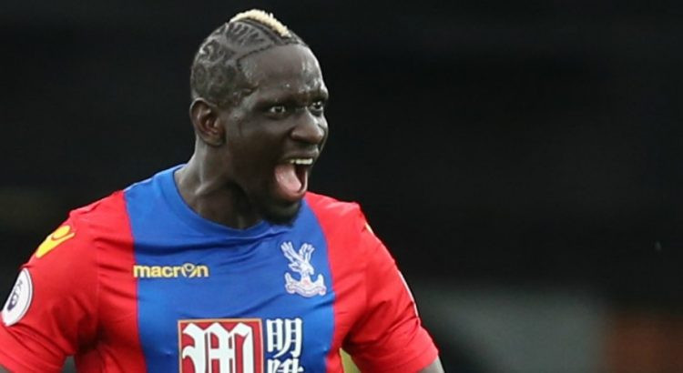 Chuyển nhượng cầu thủ từ Anh, Mamadou Sakho thừa nhận anh sẽ sớm chia tay Crystal Palace để thỏa mãn mong muốn thi đấu ở Champions League.