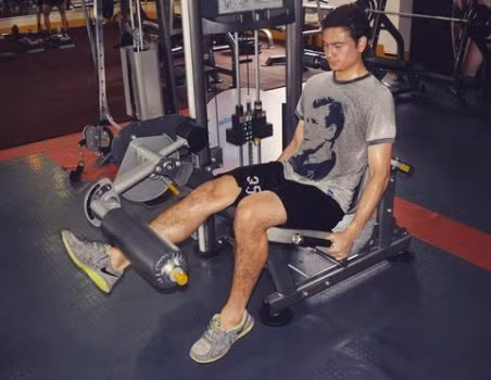 Ngoài chơi thể thao, Lâm Tây còn có có sở thích tập gym. Anh thường xuyên chia sẻ khoảnh khắc đời thường nhí nhảnh trên trang cá nhân.