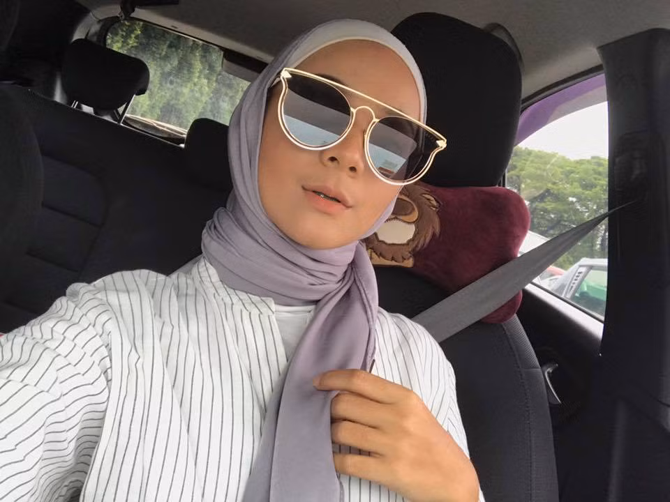 Sở hữu vẻ đẹp ngoại hình cùng tấm lòng biết ơn đấng sinh thành, nữ sinh người Malaysia không chỉ chinh phục dân mạng bằng nhan sắc mà còn bằng cả tấm lòng. Ảnh trong bài: Facebook nhân vật.