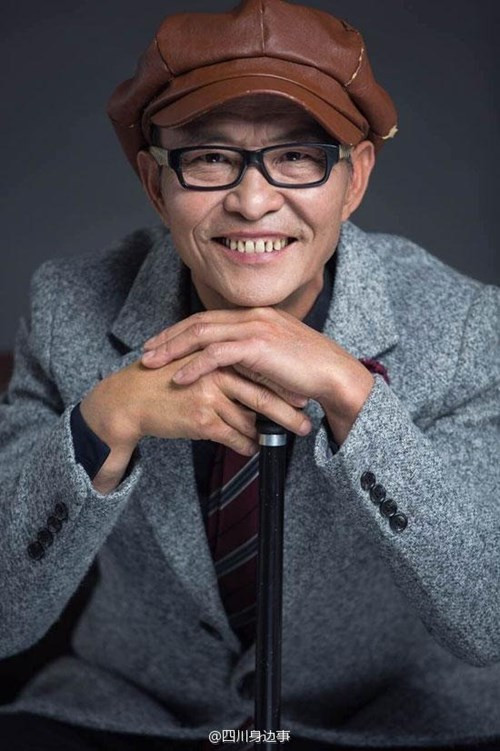 Để có được thân hình "tuổi 20" này, ông Lương cho biết mình đã chăm chỉ tập gym mỗi ngày trong suốt 10 năm qua.