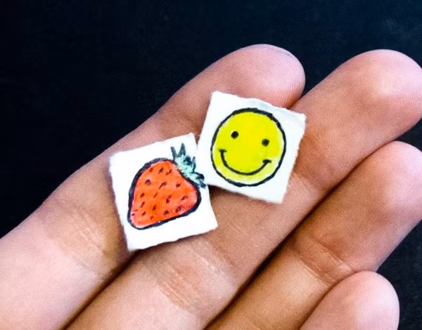 Chính vì vậy, ngay tại thân những bạn trẻ hãy phân định rõ, nắm bắt đúng hậu quả của việc sử dụng các loại chất ma túy dù ở bất cứ hình thức nào.