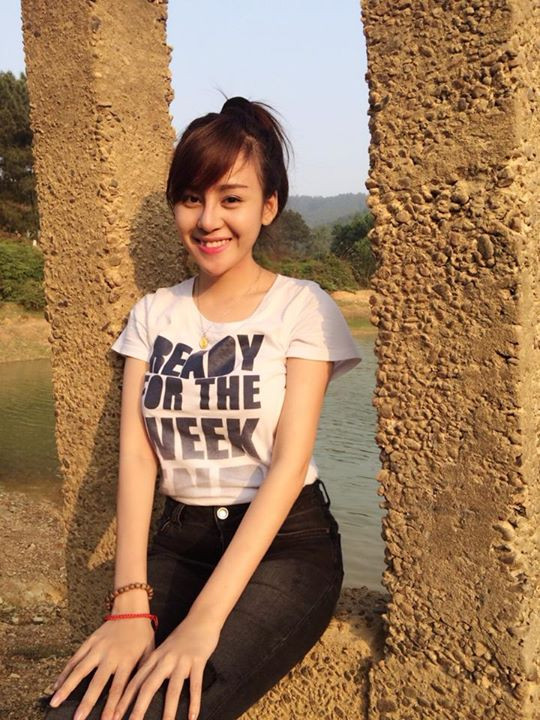 Thực tế là dù bẵng đi một thời gian dài không xuất hiện trên các phương tiện truyền thông rồi bất ngờ trở lại với hình ảnh kín đáo, trưởng thành, thậm chí còn dấn thân vào con đường nghệ thuật, tham gia gameshow truyền hình thực tế. Bà Tưng vẫn chưa được công chúng đón nhận hình ảnh mới.