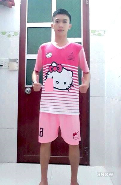 Những biểu cảm của nhóm khiến người xem được một phen cười đau bụng vì vừa đáng yêu, vừa duyên dáng.