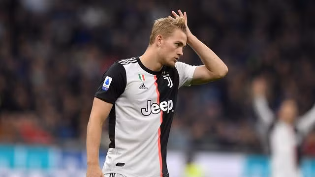Theo trang Fox Sports, ngôi sao có tiếng nói nhất ở Barca, Lionel Messi đã thúc giục đội bóng của mình mua Matthijs de Ligt, biến cầu thủ này trở thành người kế vị Gerard Pique trên hàng phòng ngự của họ.