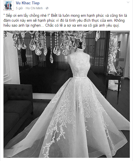 Mới đây, tin đồn Kỳ Hân lấy chồng khiến cư dân mạng rất xôn xao. Nó bắt đầu từ khi ông bầu Vũ Khắc Tiệp (người quản lý của Kỳ Hân) cho đăng tải bức ảnh chiếc váy cưới và kèm theo đó là dòng chia sẻ: "Sếp ơi em lấy chồng nhé". Ảnh trong bài: Facebook nhân vật.