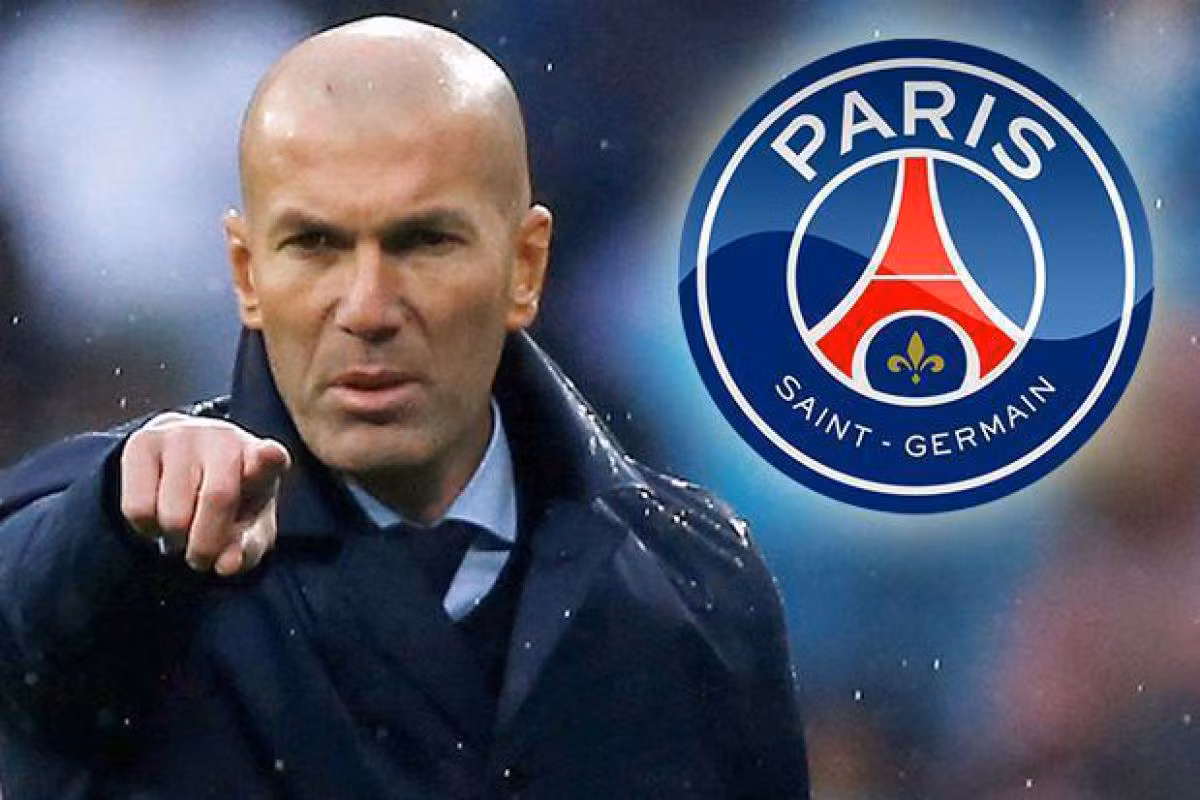 Zinedine Zidane có thể sẽ rời Real Madrid vào cuối mùa và PSG sẵn sàng giang tay đón HLV người Pháp hồi hương. Ảnh: Goal