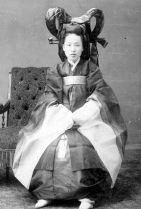 Mẫn phi Triều Tiên.