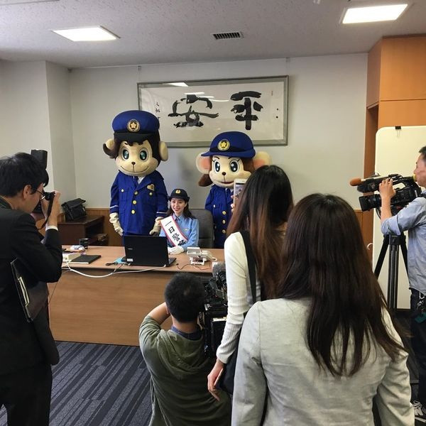 Sau khi hoàn thành hoạt động trên, hot girl Mẫn Tiên cho biết, cô rất thích thú và cảm thấy đây là một hoạt động ngoại khóa ý nghĩa.