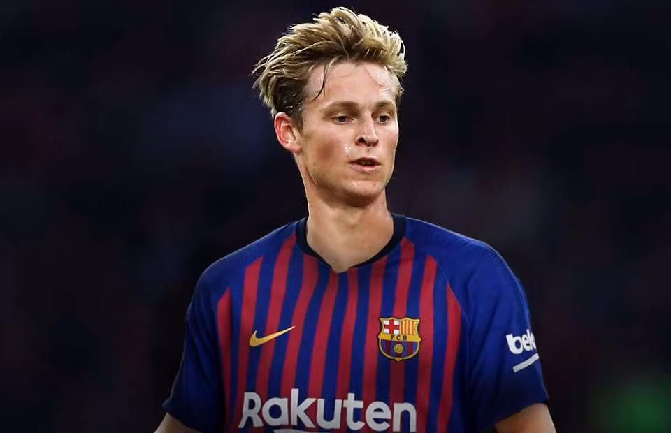  Chuyển nhượng bóng đá mới nhất từ Cataluyna, tân binh của Barca là Frenkie De Jong đã tiết lộ lý do tại sao mình từ chối Man City, Dortmund hay PSG vi La Liga cũng vượt trội so với các giải đấu khác.