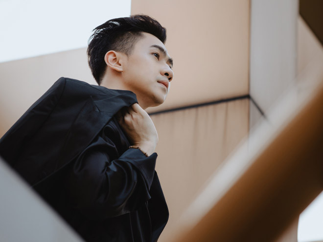 Nam ca si “o an” sau vu muon nha 100 ty de khoe cua gio ra sao?