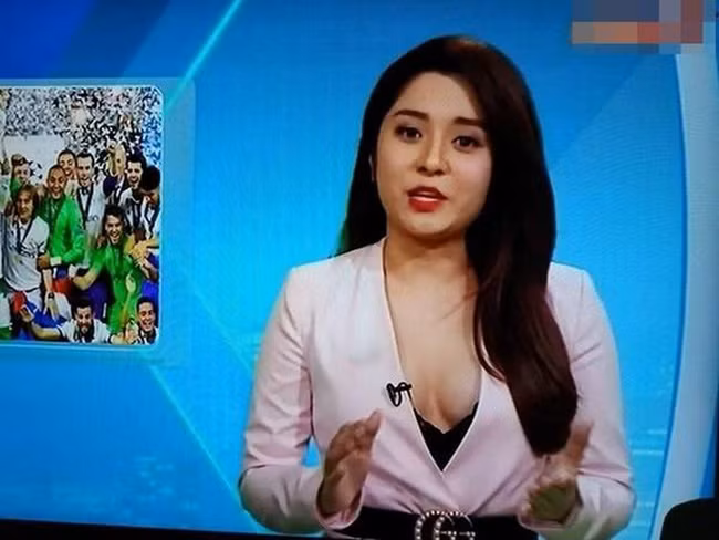 Nhan sac doi thuong cua MC the thao 